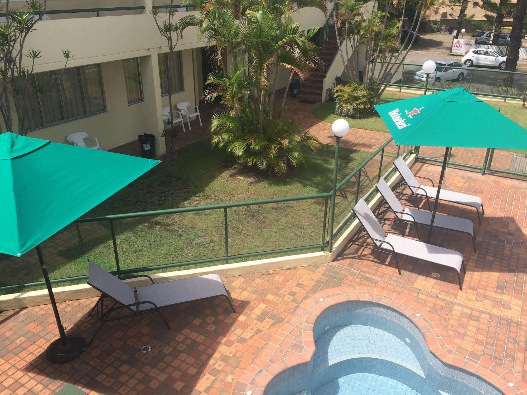 Darcy Arms Hotel Motel Gold Coast Exterior foto